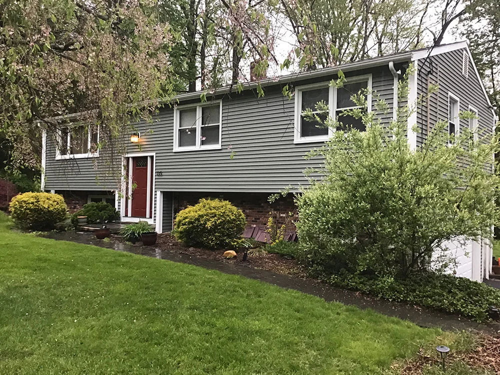 green vinyl siding installation